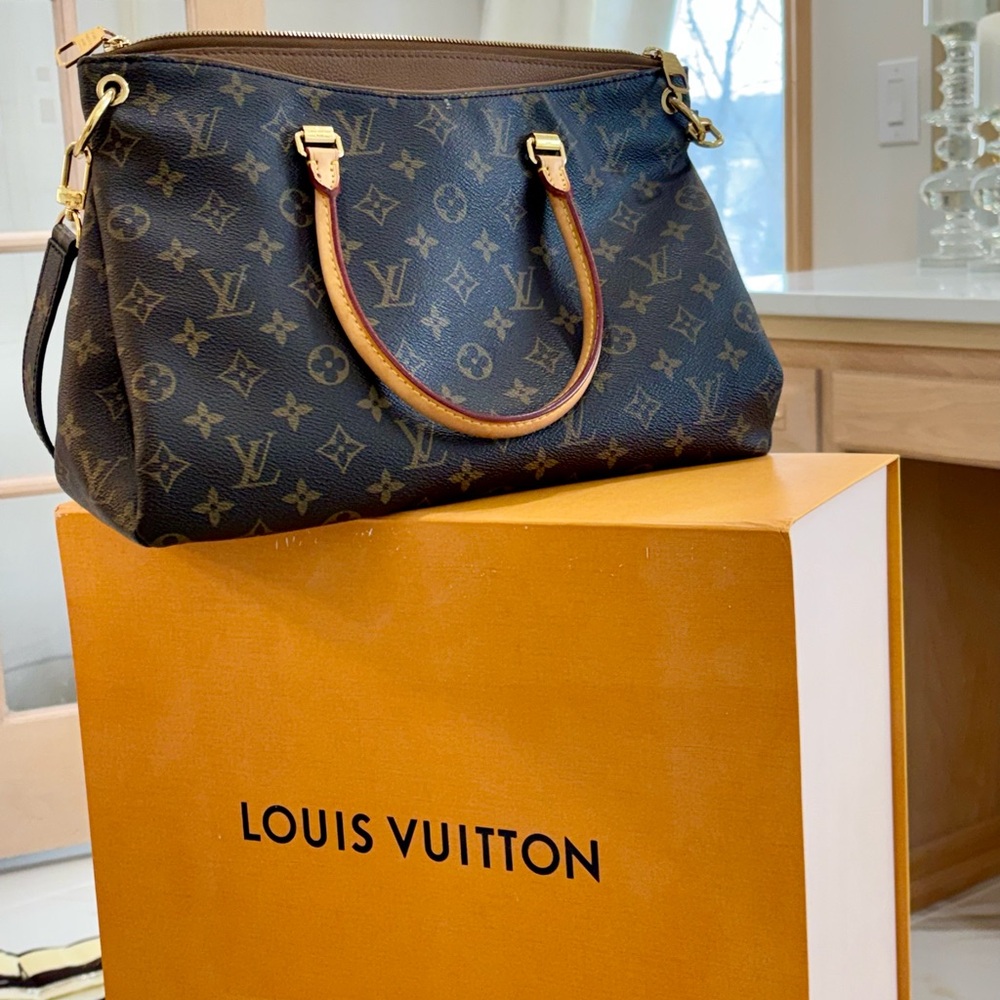 Louis Vuitton Brown and Tan Monogram Shoulder Bag